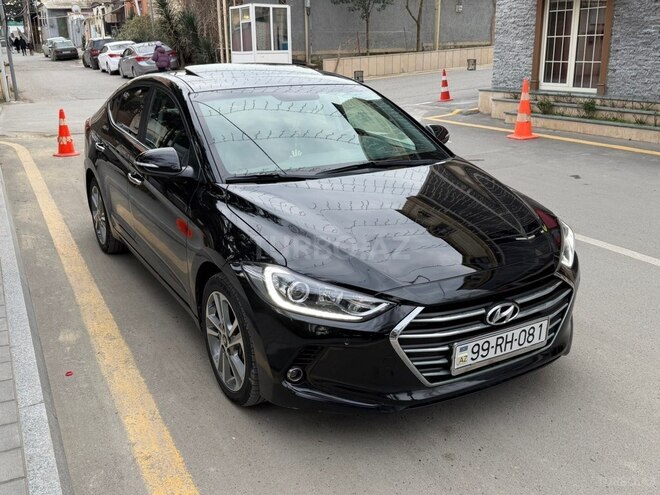 Hyundai Elantra 2018, 82,000 km - 2.0 л - Bakı