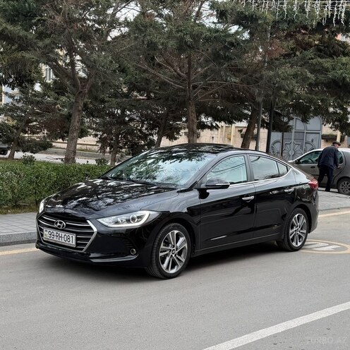 Hyundai Elantra 2018, 82,000 km - 2.0 л - Bakı