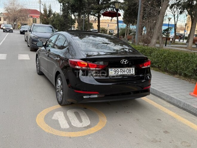 Hyundai Elantra 2018, 82,000 km - 2.0 л - Bakı