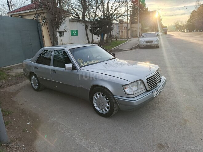 Mercedes E 250 1993, 337,000 km - 2.5 л - Bakı