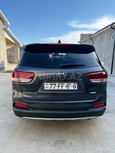 Kia Sorento 2015, 244,000 km - 2.0 l - Oğuz