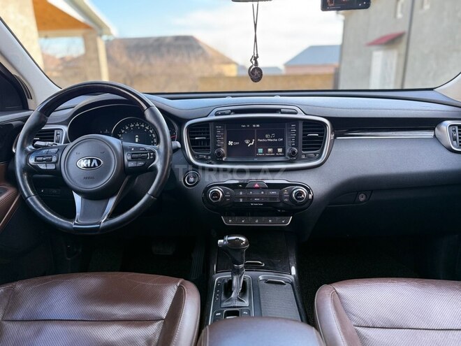 Kia Sorento 2015, 244,000 km - 2.0 l - Oğuz