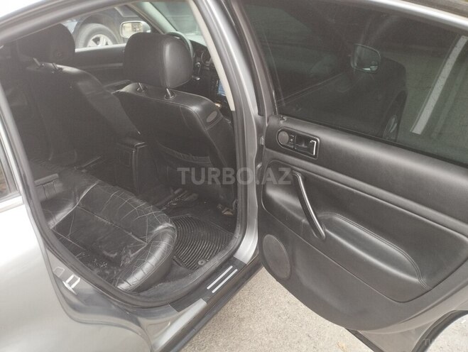 Volkswagen Passat 2002, 238,000 km - 1.8 l - Bakı
