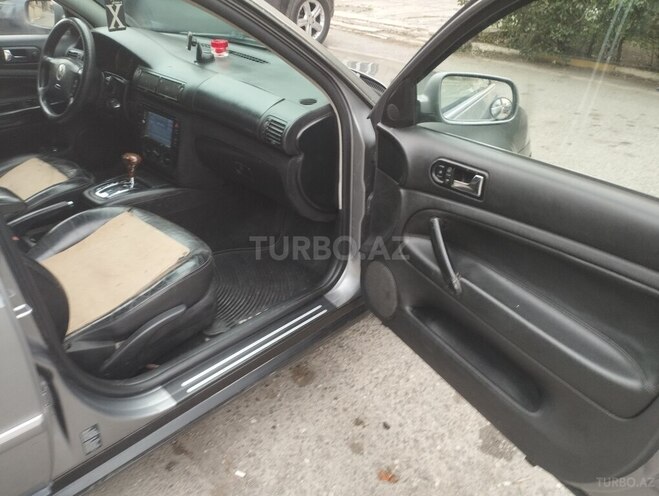 Volkswagen Passat 2002, 238,000 km - 1.8 l - Bakı