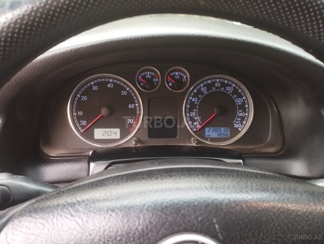 Volkswagen Passat 2002, 238,000 km - 1.8 l - Bakı