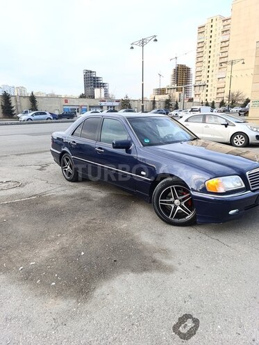 Mercedes C 240 1998, 289,000 km - 2.4 л - Bakı