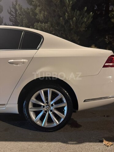 Volkswagen Passat-7
