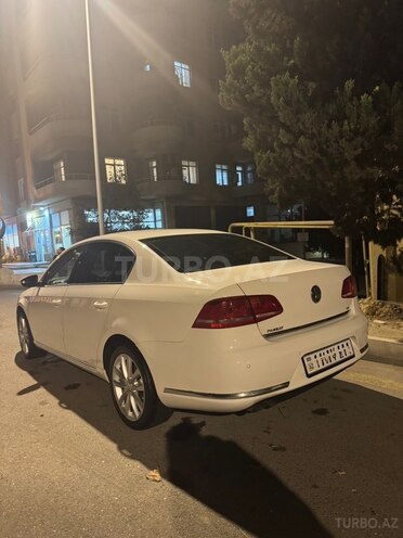 Volkswagen Passat-6