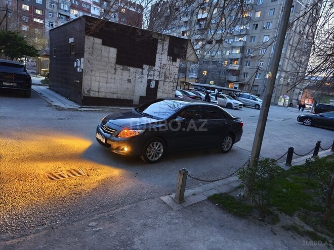 Toyota Corolla 2008, 266,000 km - 1.4 l - Bakı
