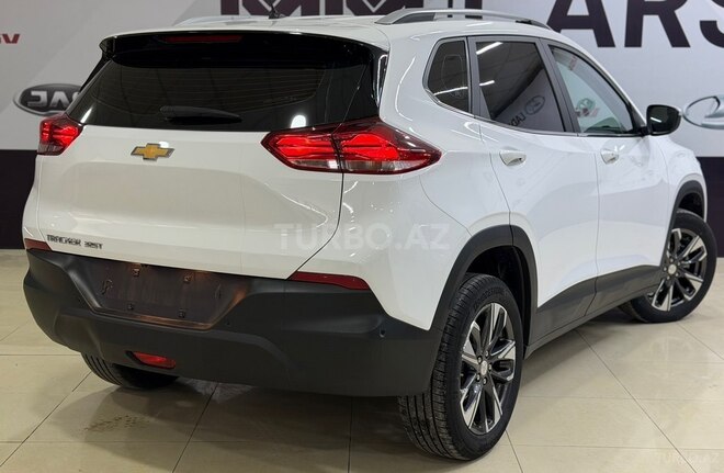 Chevrolet Tracker-4