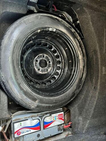 Mercedes  2003, 340,576 km - 2.6 l - İsmayıllı