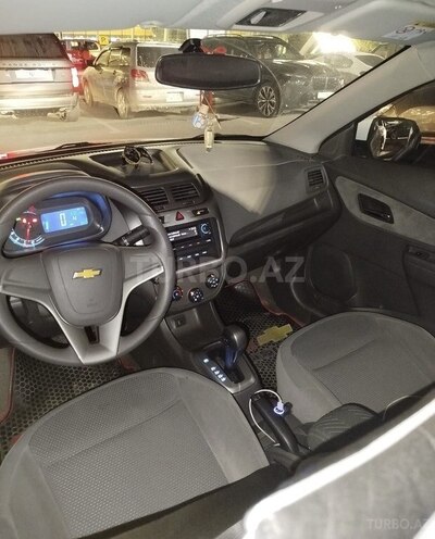 Chevrolet Cobalt-7