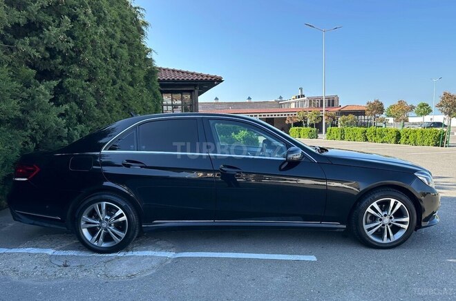 Mercedes E 200 2014, 299,000 km - 2.0 l - Bakı