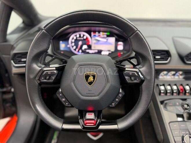 Lamborghini Huracan-10