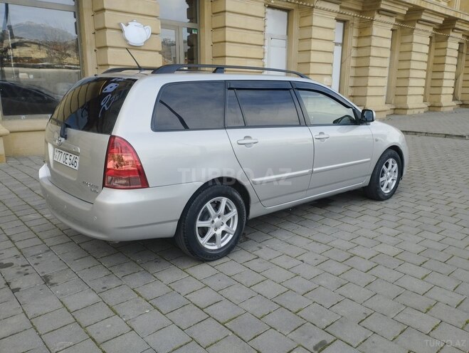Toyota Corolla 2006, 295,000 km - 1.4 l - Bakı