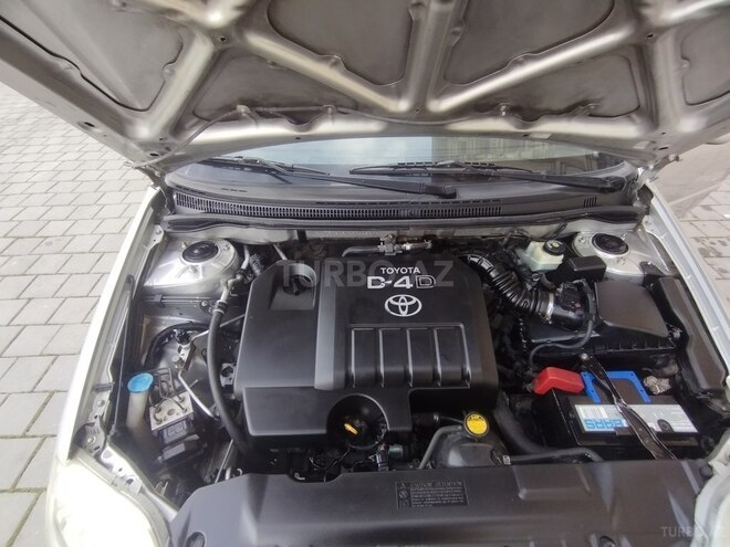 Toyota Corolla 2006, 295,000 km - 1.4 l - Bakı