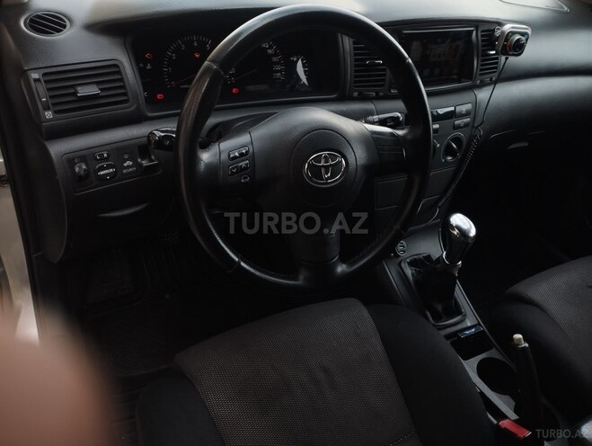 Toyota Corolla 2006, 295,000 km - 1.4 l - Bakı
