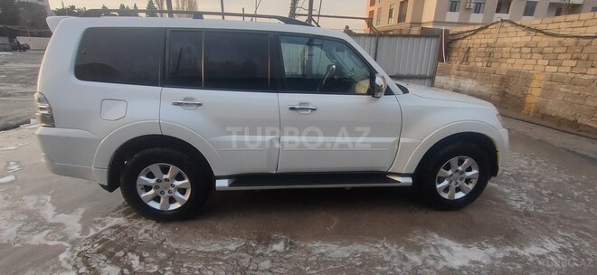 Mitsubishi Pajero 2012, 137,000 km - 3.8 л - Bakı