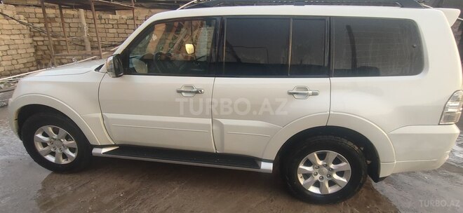 Mitsubishi Pajero 2012, 137,000 km - 3.8 л - Bakı