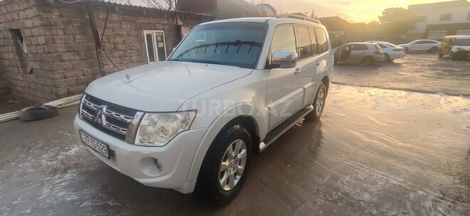 Mitsubishi Pajero 2012, 137,000 km - 3.8 л - Bakı