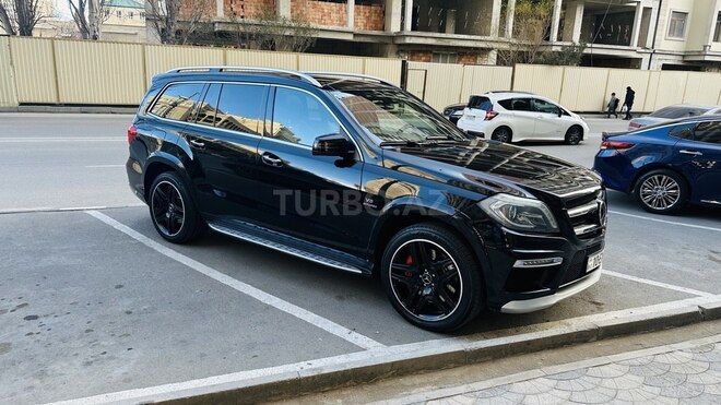 Mercedes GL 63 AMG 2013, 186,000 km - 5.5 l - Bakı