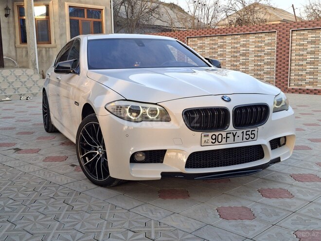 BMW 528 2013, 330,000 km - 2.0 l - Bakı