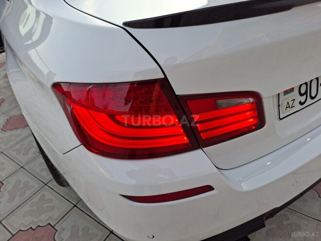 BMW 528 2013, 330,000 km - 2.0 l - Bakı