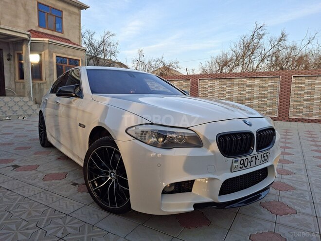 BMW 528 2013, 330,000 km - 2.0 l - Bakı