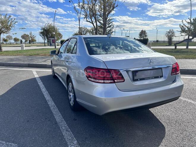 Mercedes E 220 2015, 330,000 km - 2.1 l - Bakı