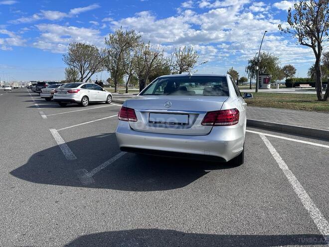 Mercedes E 220 2015, 330,000 km - 2.1 l - Bakı