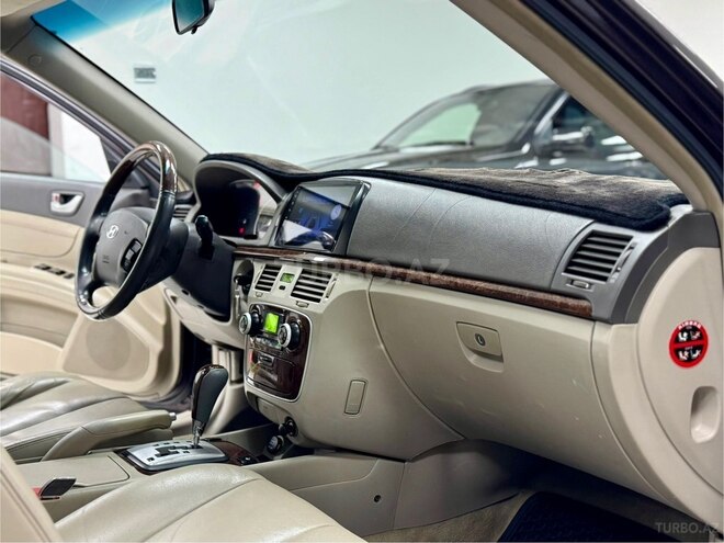 Hyundai Sonata-21