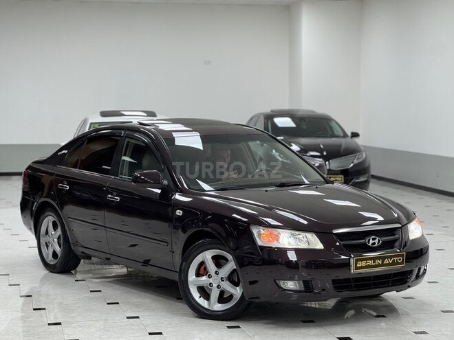 Hyundai Sonata-15