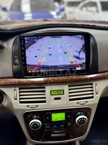 Hyundai Sonata-31