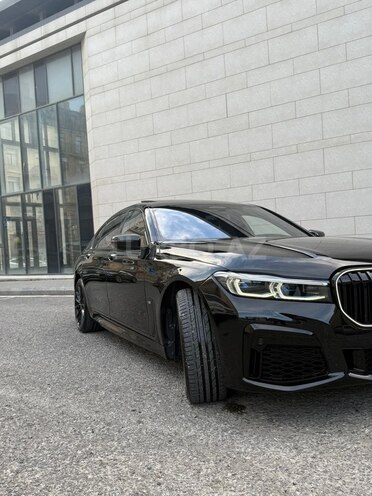 BMW 750 2019, 61,000 km - 4.4 l - Bakı