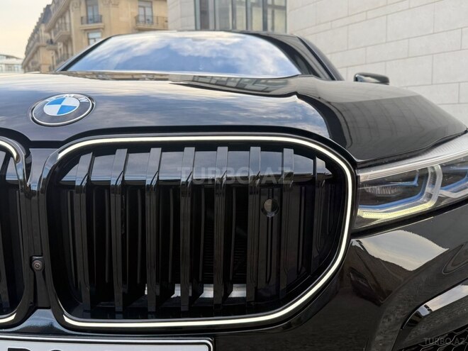 BMW 750 2019, 61,000 km - 4.4 l - Bakı