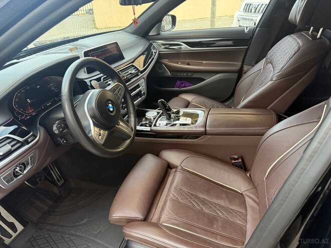 BMW 750 2019, 61,000 km - 4.4 l - Bakı