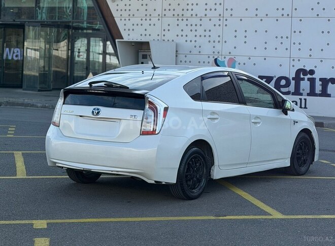 Toyota Prius 2013, 413,000 km - 1.8 l - Bakı