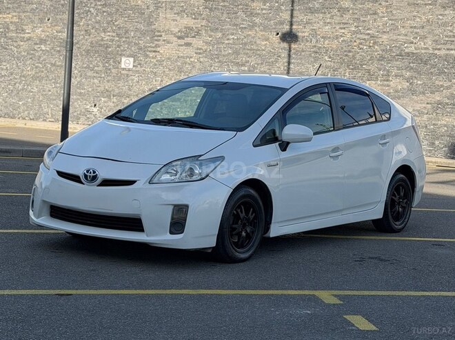 Toyota Prius 2013, 413,000 km - 1.8 l - Bakı