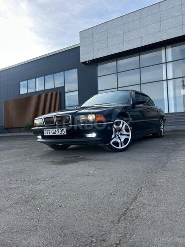 BMW 735 1998, 558,358 km - 3.5 l - Quba