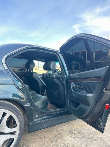 BMW 735 1998, 558,358 km - 3.5 l - Quba