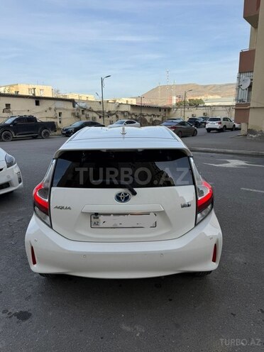 Toyota Aqua 2019, 57,000 km - 1.5 л - Bakı