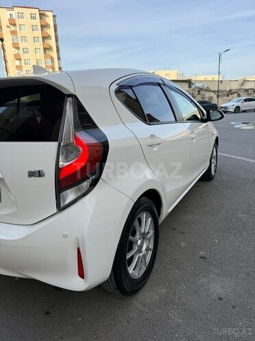 Toyota Aqua 2019, 57,000 km - 1.5 л - Bakı