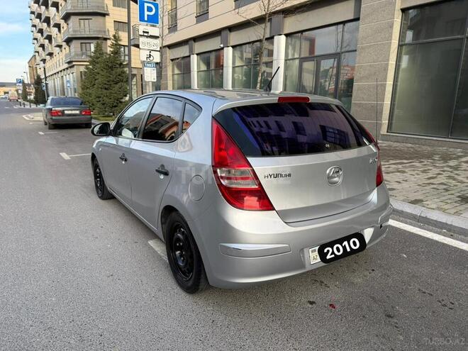 Hyundai i30 2010, 252,000 km - 1.6 l - Bakı
