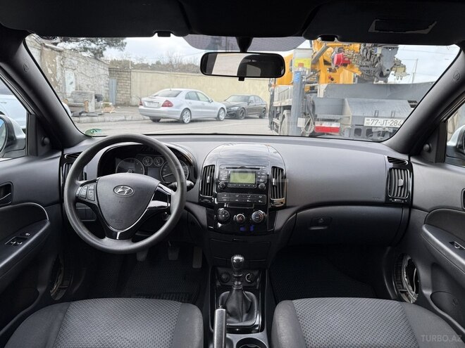 Hyundai i30 2010, 252,000 km - 1.6 l - Bakı