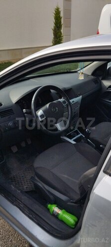 Opel Astra 2010, 230,000 km - 1.4 l - Bakı