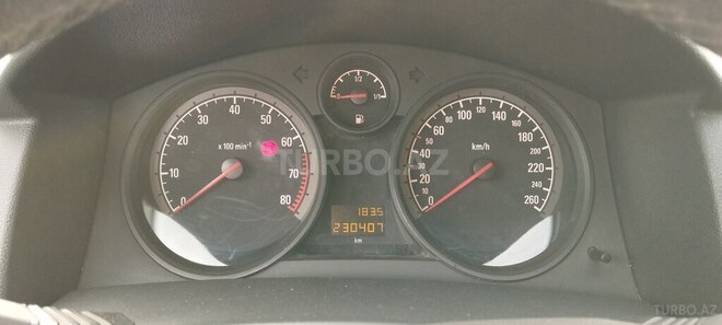 Opel Astra 2010, 230,000 km - 1.4 l - Bakı