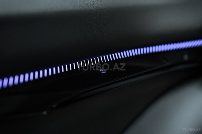 XPeng P7-22