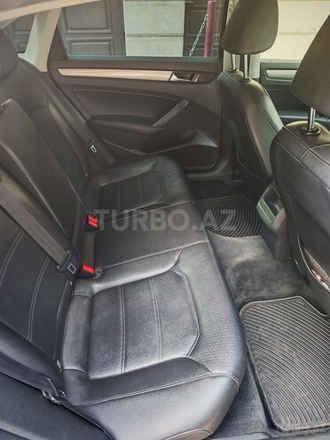 Volkswagen Passat (North America) 2013, 228,000 km - 1.8 l - Bakı