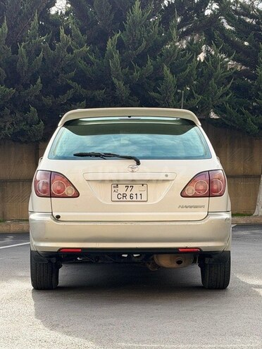 Toyota Harrier 1999, 330,000 km - 2.2 l - Bakı