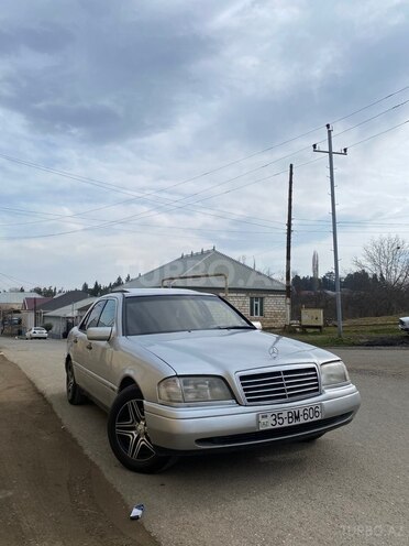 Mercedes C 200 1995, 385,000 km - 2.0 л - Qazax